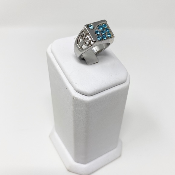 Statement Fashion Ring with Blue Stones - Picture 1 of 1
